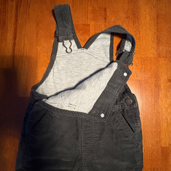 Toddler Corduroy Overalls, OshKosh B’Gosh, Size 3T. Flannel Lined - Picture 5 of 9